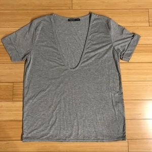 Nasty Gal Basic Gray V-Neck T-Shirt
